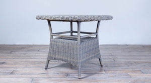 Westhampton Round 39" with Woven Top