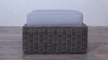 Load image into Gallery viewer, Provence Classic Sectional - Koboo Round Core