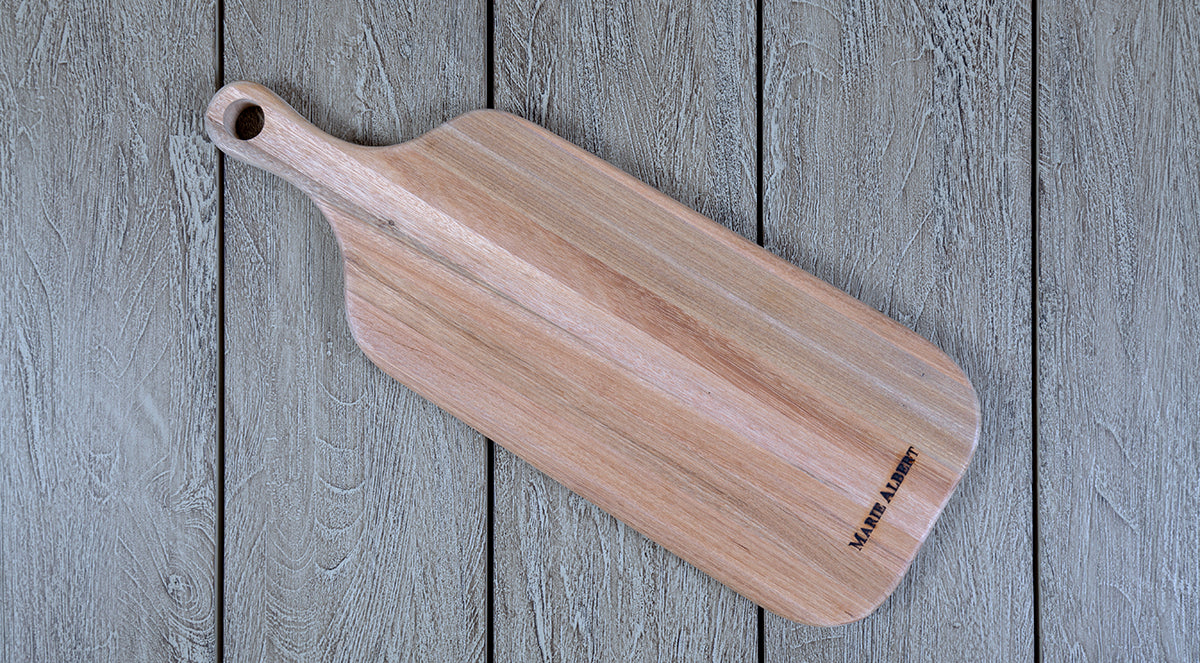 Cutting Board with Handle