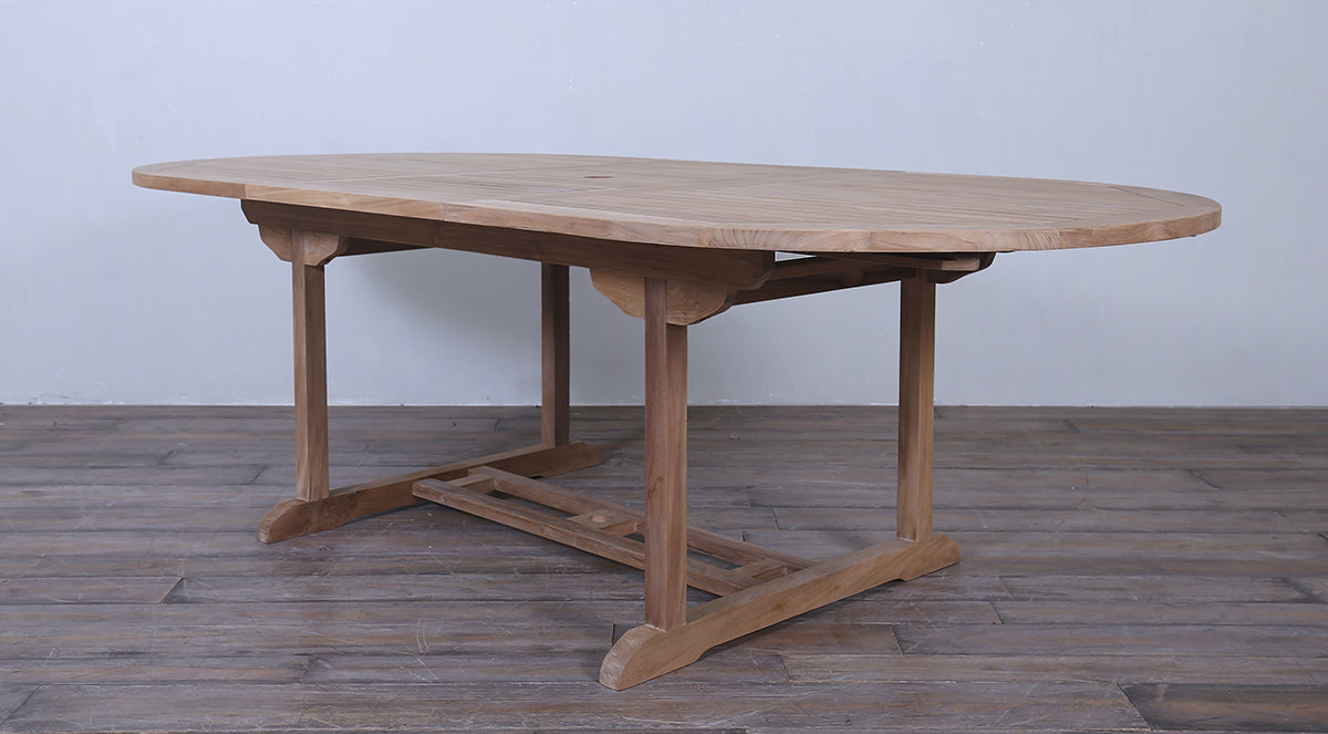 Montauk Single Extension Oval Dining Table