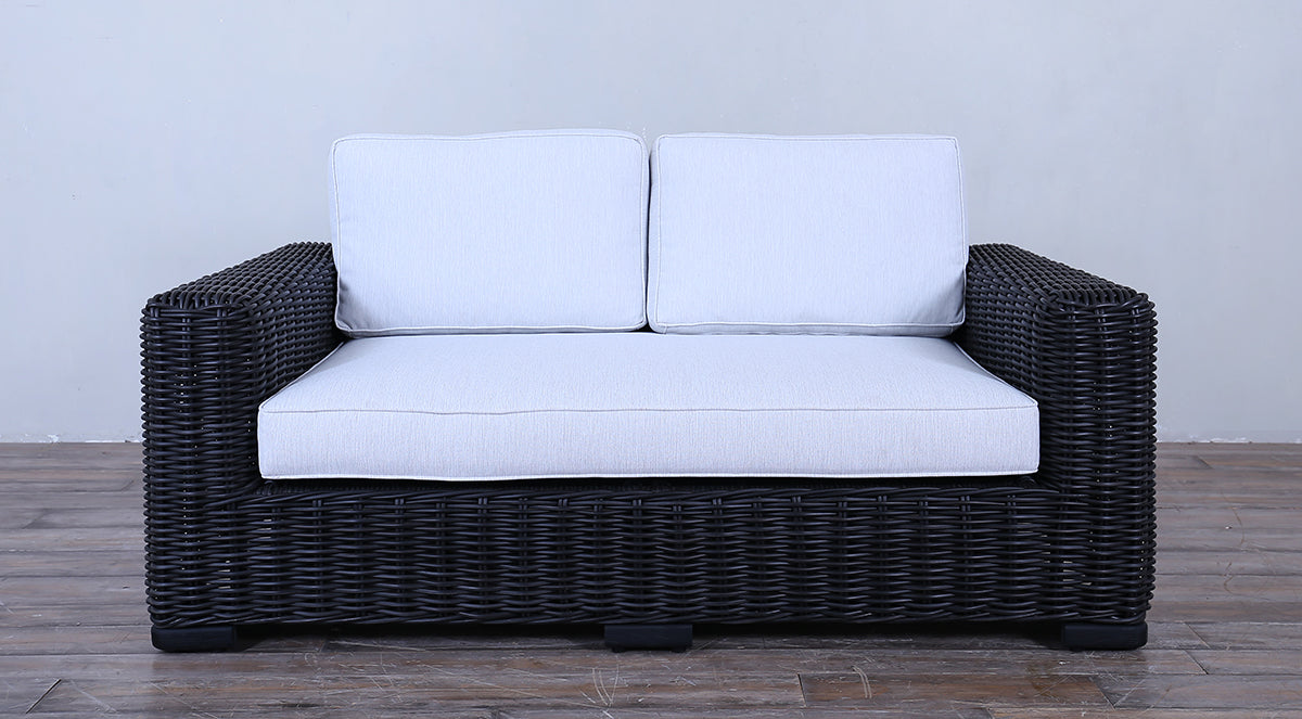 Rutherford Loveseat - Black Round Core