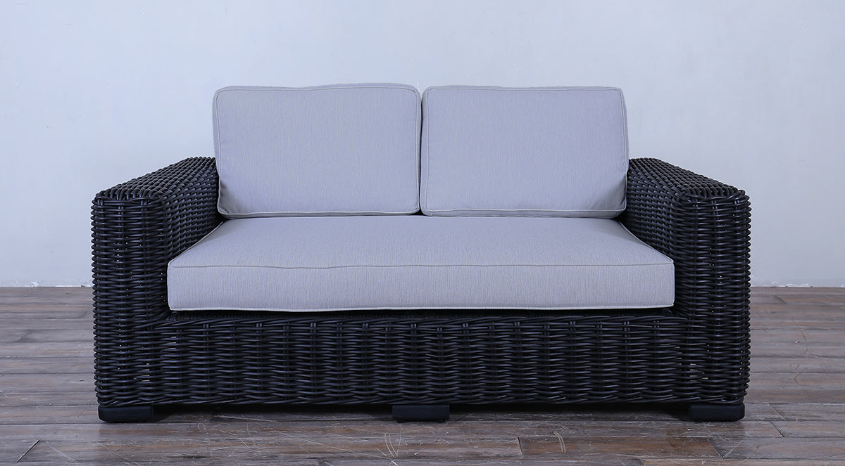 Rutherford Loveseat - Black Round Core