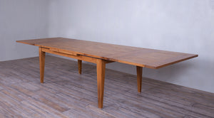 Mooregate Dining Table two Ext.
