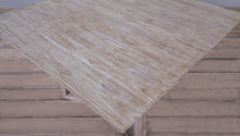 Load image into Gallery viewer, Luca side table in square shape