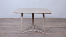 Load image into Gallery viewer, Luca side table in square shape