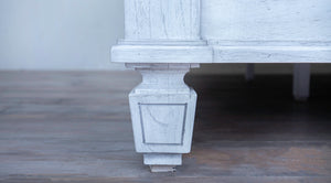 Bleecker Street King Bed with Foot Bench