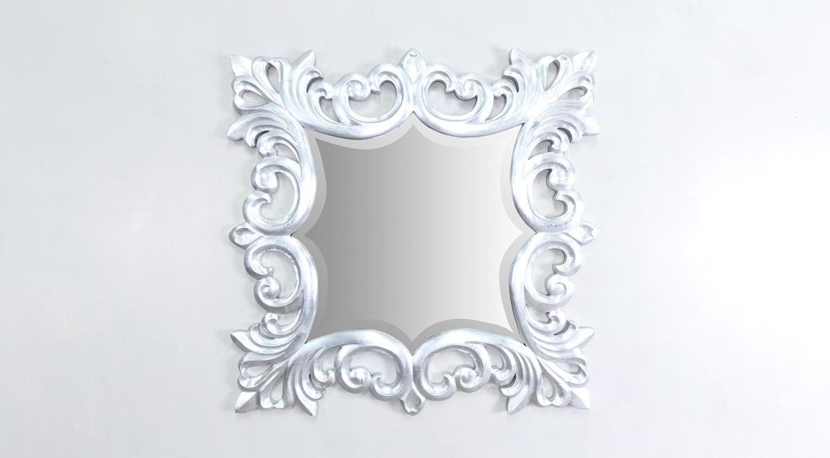 Opera Mirror
