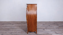 Load image into Gallery viewer, Bombe Lingerie Chest