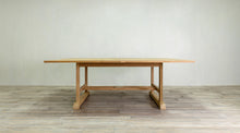 Load image into Gallery viewer, Hampton Dining Table 7FT
