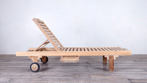 Montauk Lounger