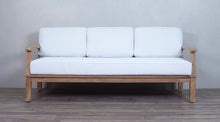 Load image into Gallery viewer, Westhampton Sofa