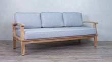 Load image into Gallery viewer, Westhampton Sofa