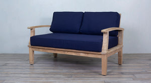 Westhampton Loveseat
