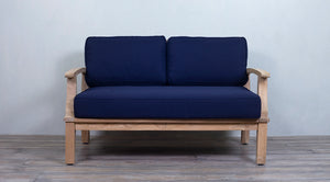 Westhampton Loveseat